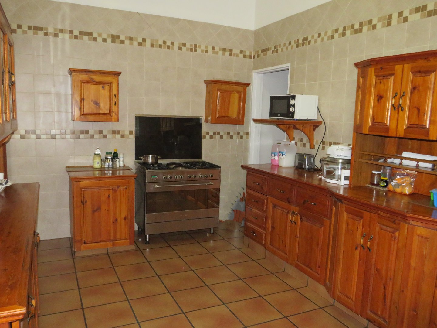 13 Bedroom Property for Sale in Colesberg Northern Cape